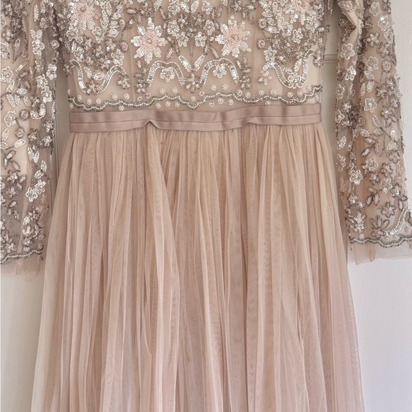 Needle & Thread Dresses & Skirts - Needle & Thread Embroidered Long-Sleeve Tulle Dress in Blush